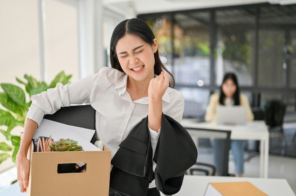 Dự Báo Tỷ Lệ Nghỉ Việc (Employee Churn Prediction): "Bắt Mạch" Sự Bất Mãn Trước Khi Nhân Sự Nộp Đơn