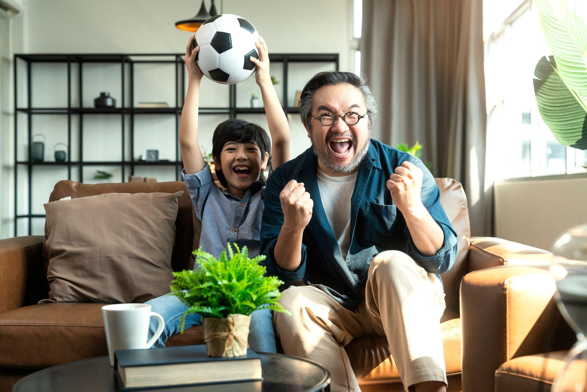 Không Chỉ Có Nam Giới: Cách Quảng Cáo Truyền Hình World Cup Tiếp Cận Tệp Khách Hàng Phụ Nữ Và Gia Đình