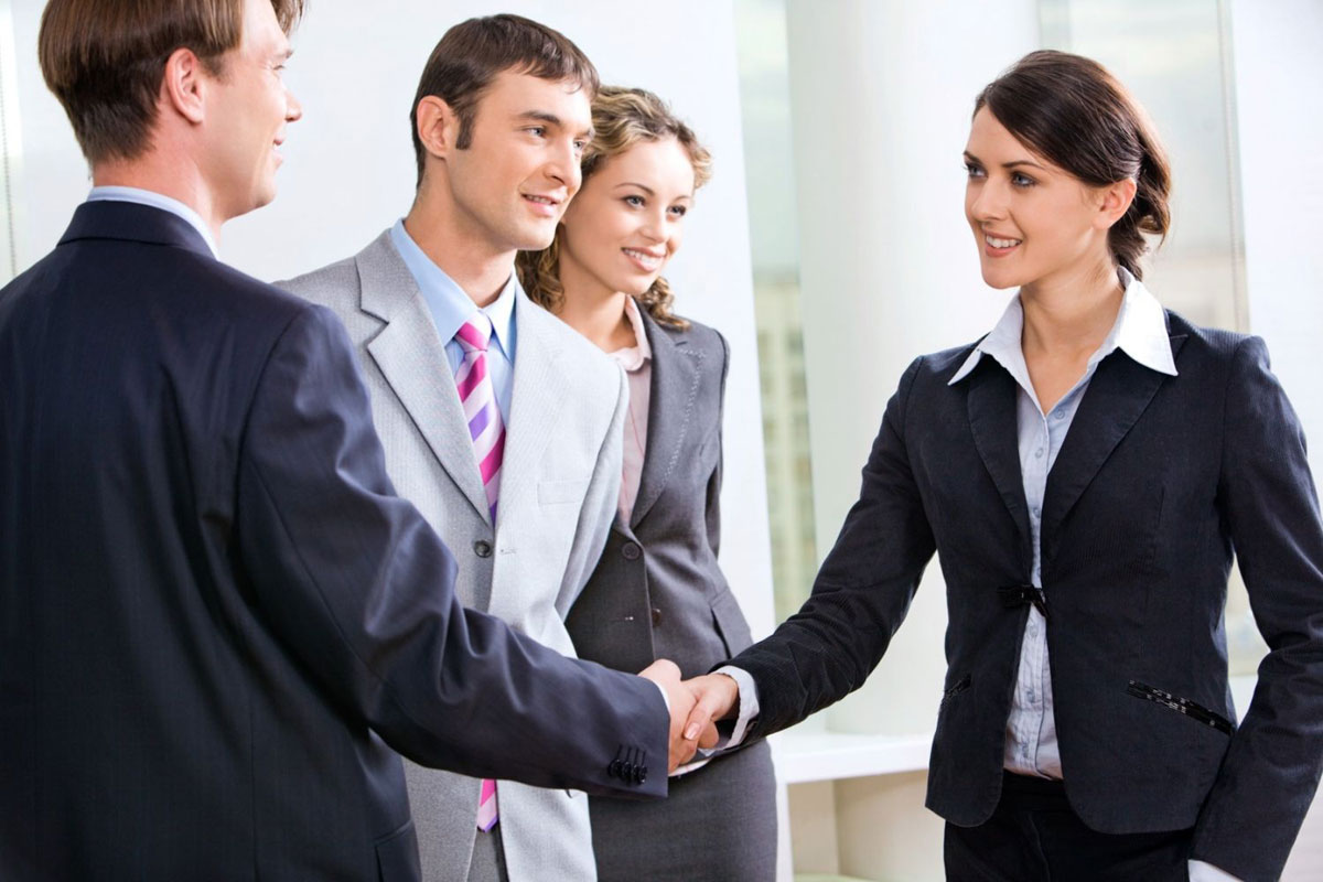 Tạp Chí Doanh Nhân Cao Cấp: Nghệ Thuật Xây Dựng Thương Hiệu Cá Nhân (Personal Branding) Cho CEO