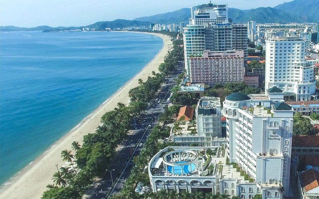 Chiến Lược "Đánh Phủ Đường Trường" Bằng Booking Báo Chí Mảng Bất Động Sản Nghỉ Dưỡng