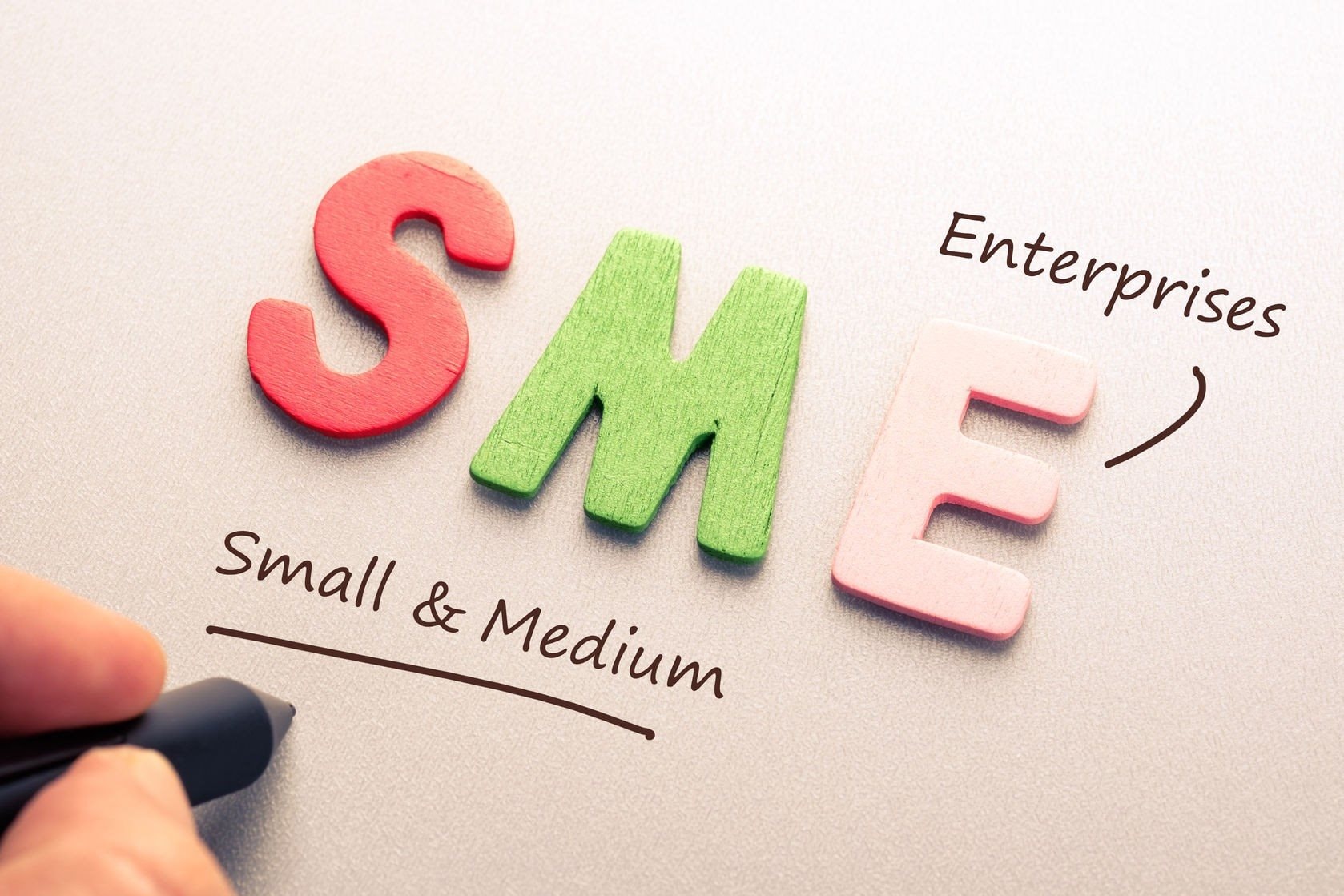 Làm gì khi ngân sách IMC chỉ có dưới 50 triệu? Gợi ý chiến lược Booking Media "du kích" cho Startup và SME