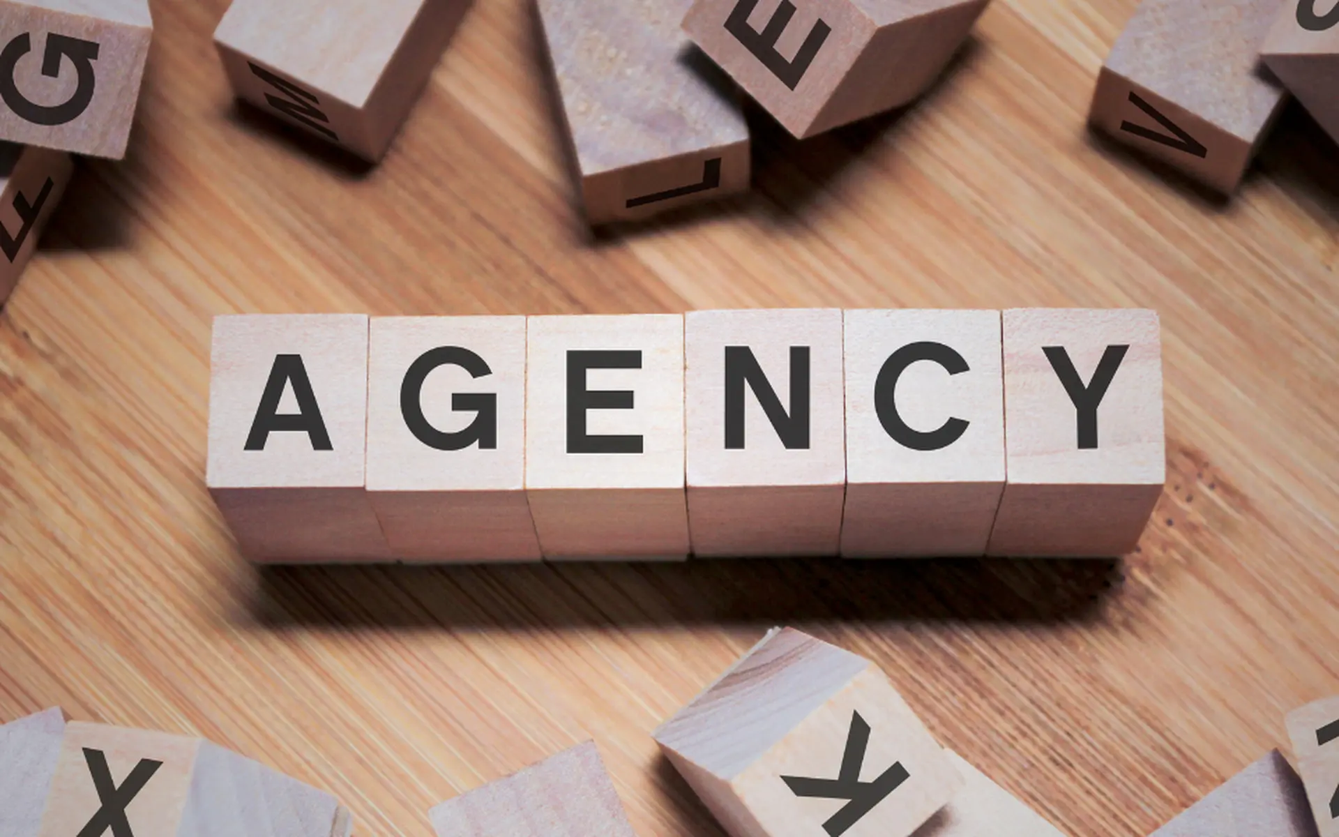 Rủi ro khi thuê Agency quảng cáo "vẽ dự án": Tiêu chí chọn Phòng Marketing thuê ngoài uy tín