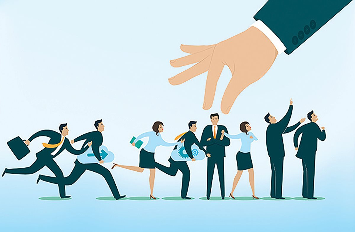 Giải bài toán "Khủng hoảng Nhân sự Marketing" bằng Mô hình Đội ngũ Dự phòng
