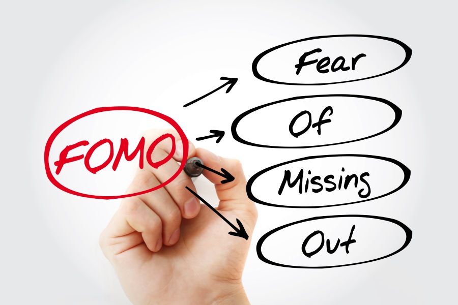 Tạo hiệu ứng FOMO cho các quỹ đầu tư mạo hiểm (VCs): Nghệ thuật dùng PR Báo chí và Video công nghệ định giá Startup SaaS